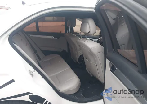 2014 Mercedes-Benz C 250 Sport from USA, damaged, VIN WDDGF4HB0EA963109